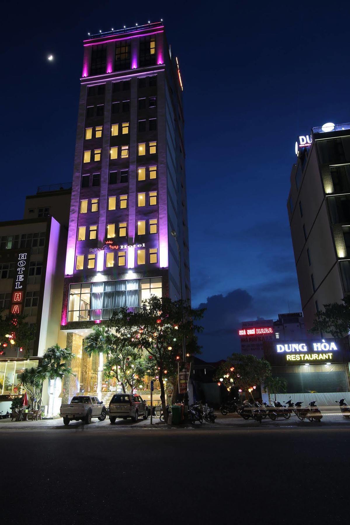 Hotel Royal Huy Đà Nẵng Exterior foto