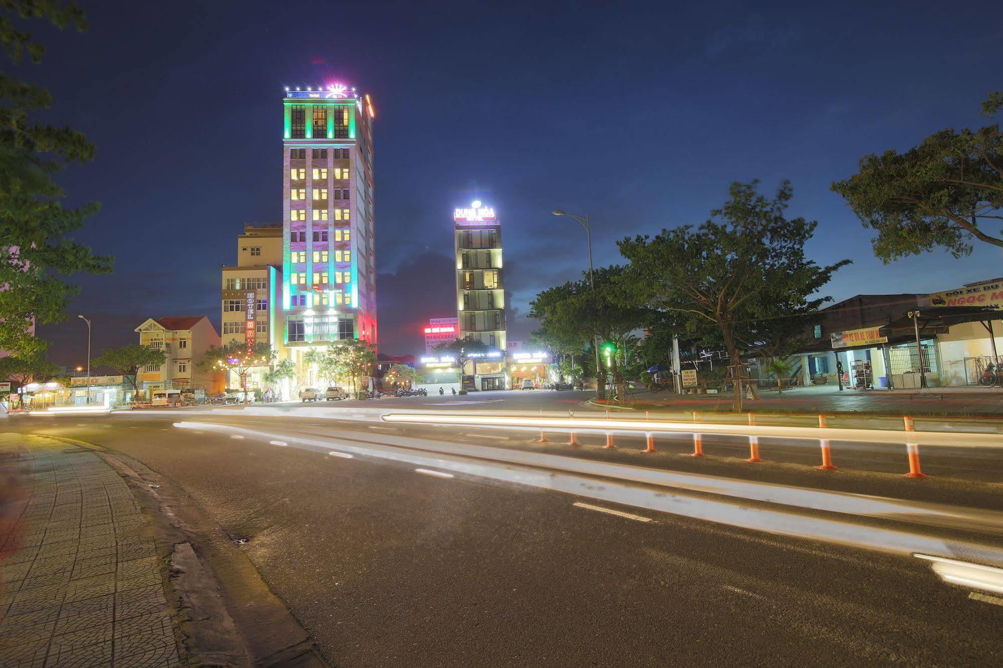 Hotel Royal Huy Đà Nẵng Exterior foto